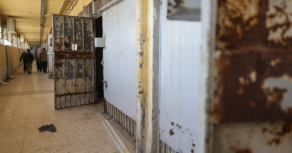 Slagelse Prison Prisoners stagger free from Syria's 'slaughterhouse' jail - AL-MONITOR ...