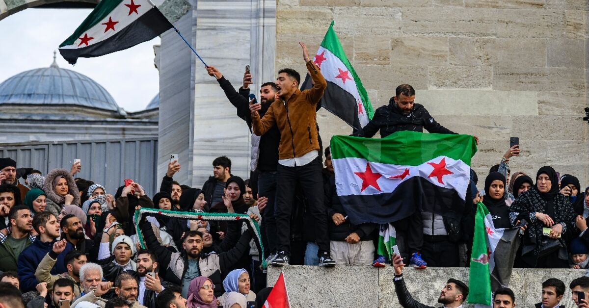 Turkey's Syrians rejoice over Assad's fall - AL-MONITOR: The Middle ...