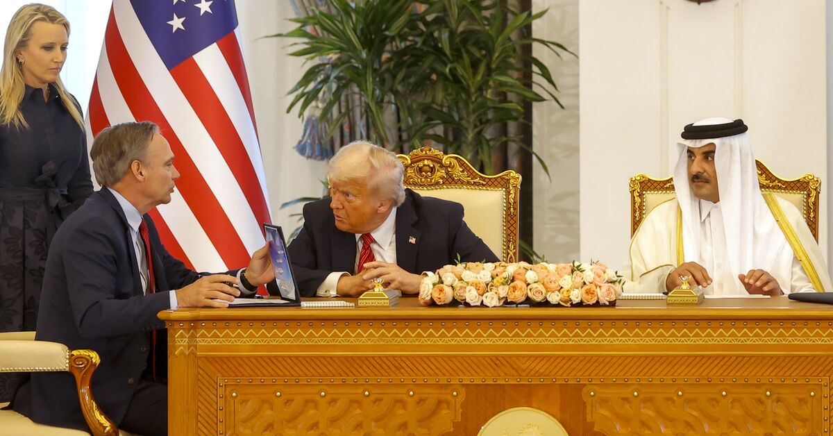 Trumps Golfreise belebt umstrittenen Boeing-Markt mit Deals mit Katar und ...