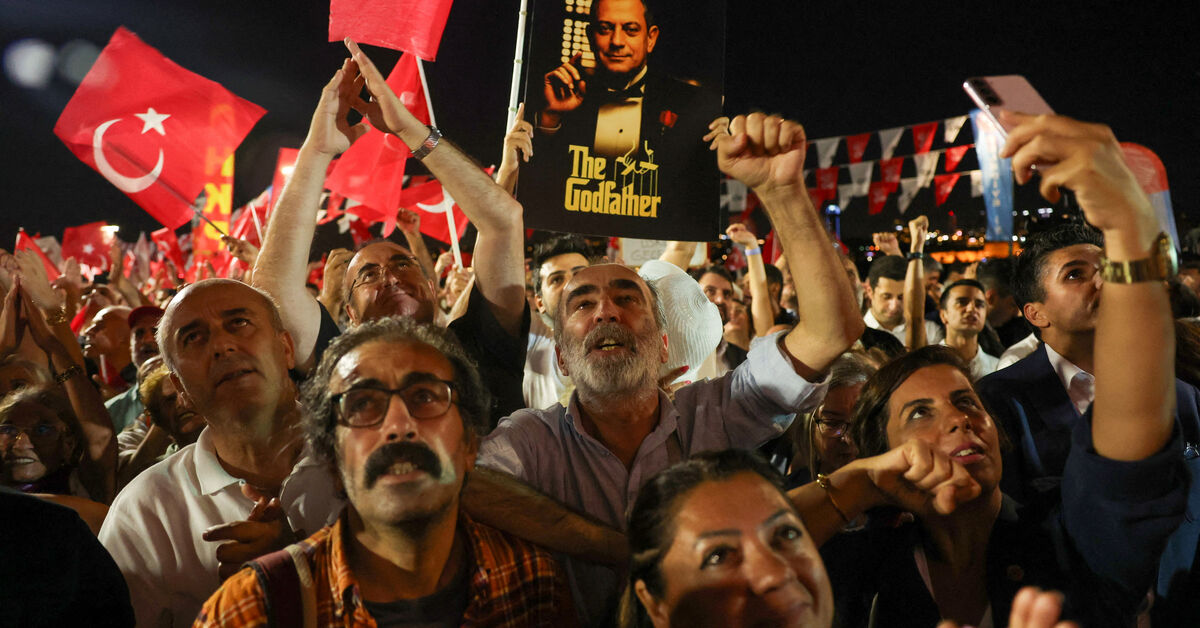 Turkish Appeals Court Annuls Opposition Party Congress and Reinstates Former Leader