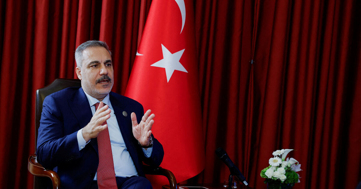 Turkey, Hamas discuss Gaza ceasefire deal's second phase, Turkish source says