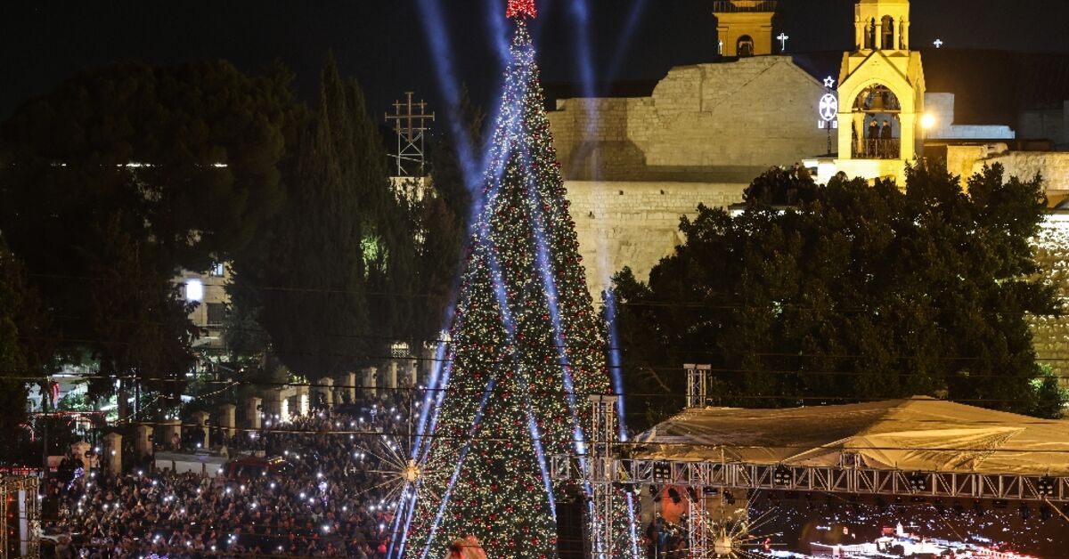 Bethlehem Christmas tree lit up for first time since Gaza war