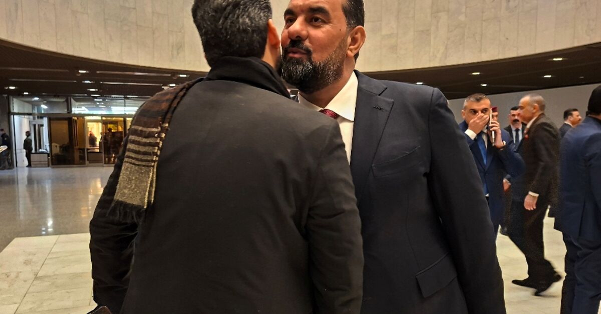 Iraq parliament elects new speaker