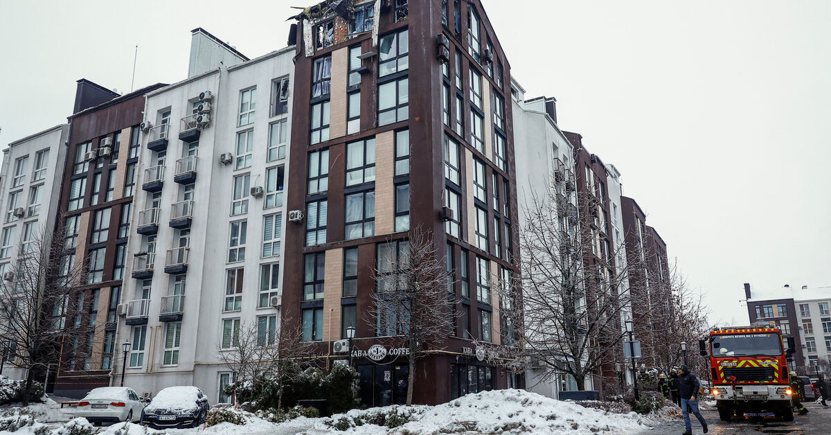 Russia halts strikes on Kyiv until Sunday at Trump's request, Zelenskiy to reciprocate