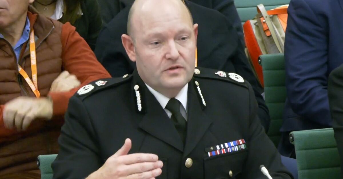 Local UK police chief retires amid Maccabi Tel Aviv fan ban row