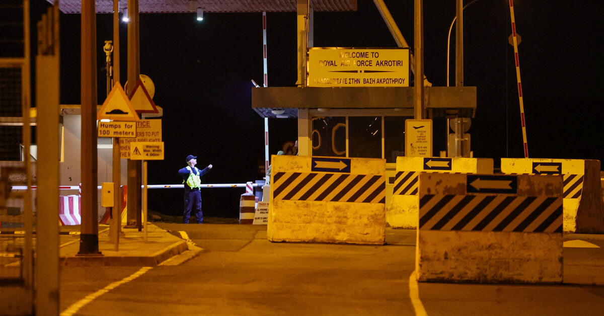 UK planning to send warship to defend Cyprus military base, Times newspaper says