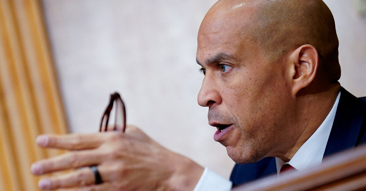 Image for Democratic US senators demand immediate hearings on Iran war