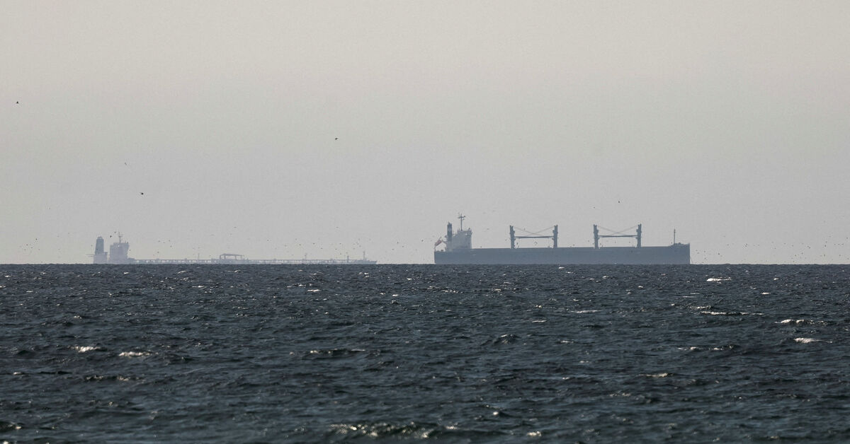 Exclusive-Iraq declares force majeure on foreign-operated oilfields over Hormuz disruption, sources say