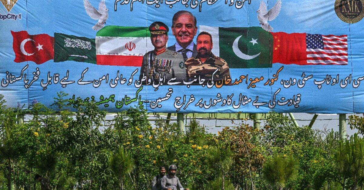 Stocks slip, oil climbs as US-Iran truce expiry looms