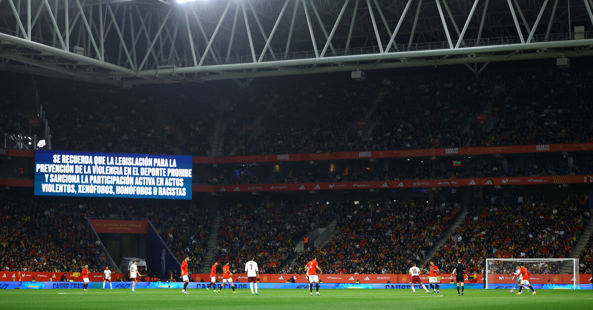 İspanya-Mısır Maçında Irkçı ve İslamofobik Tezahüratlar: Soruşturma Başlatıldı