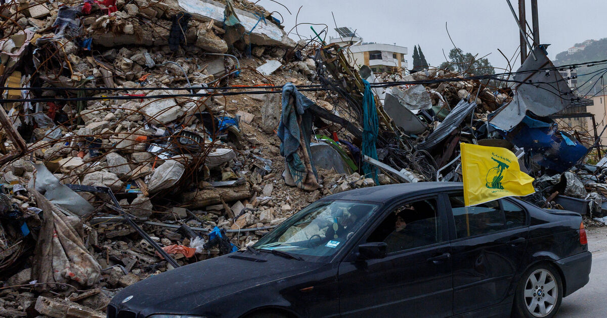 Israel entrenches hold on south Lebanon, warns residents to stay out