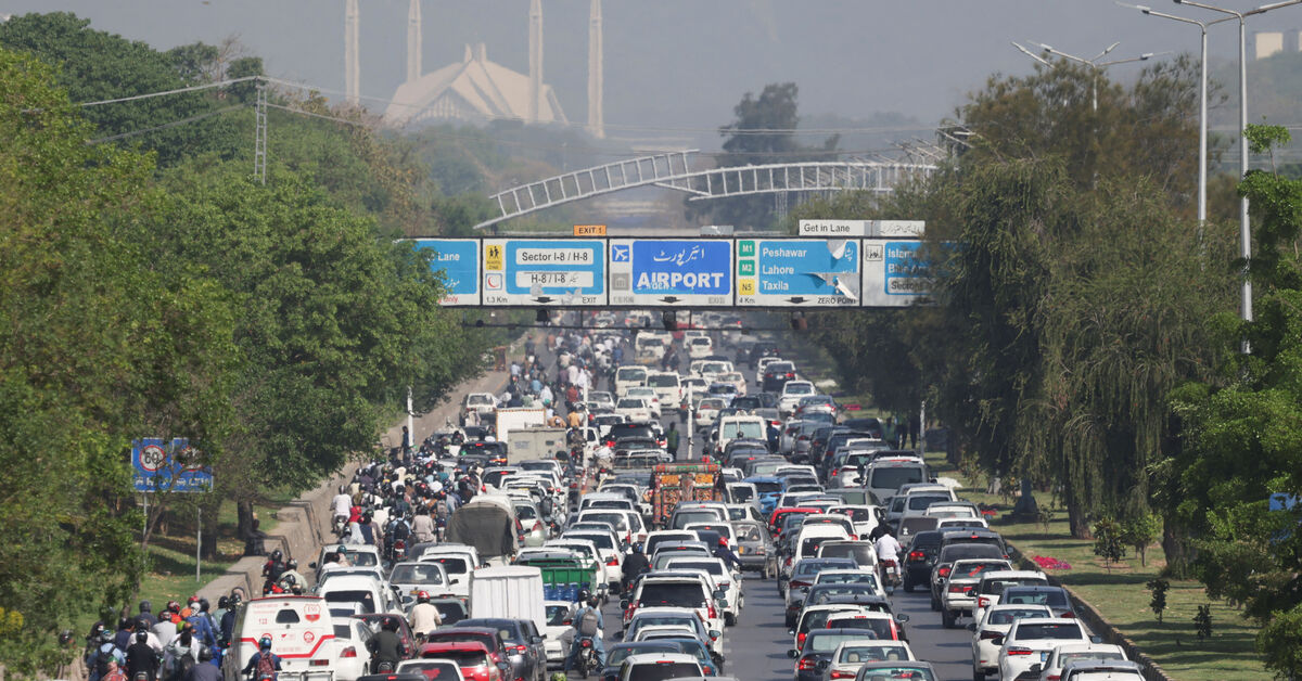 No US-Iran peace talks in sight, but Islamabad maintains security lockdown