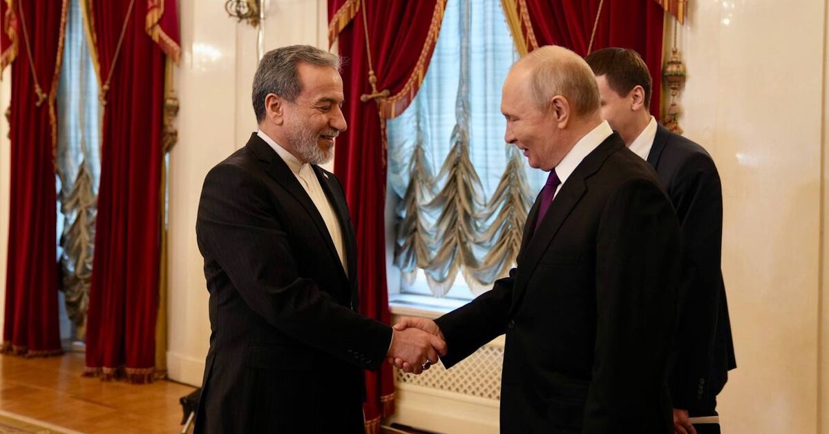 Iranian Foreign Minister Araghchi Holds Talks with Putin in Saint Petersburg