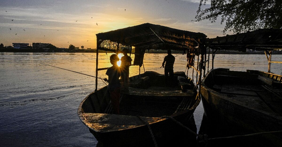 The tiny, defiant Nile island caught in the heart of Sudan's war