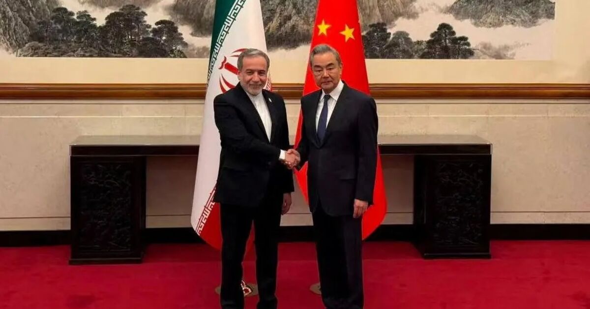 China shores up Iran support as Trump seeks exit
