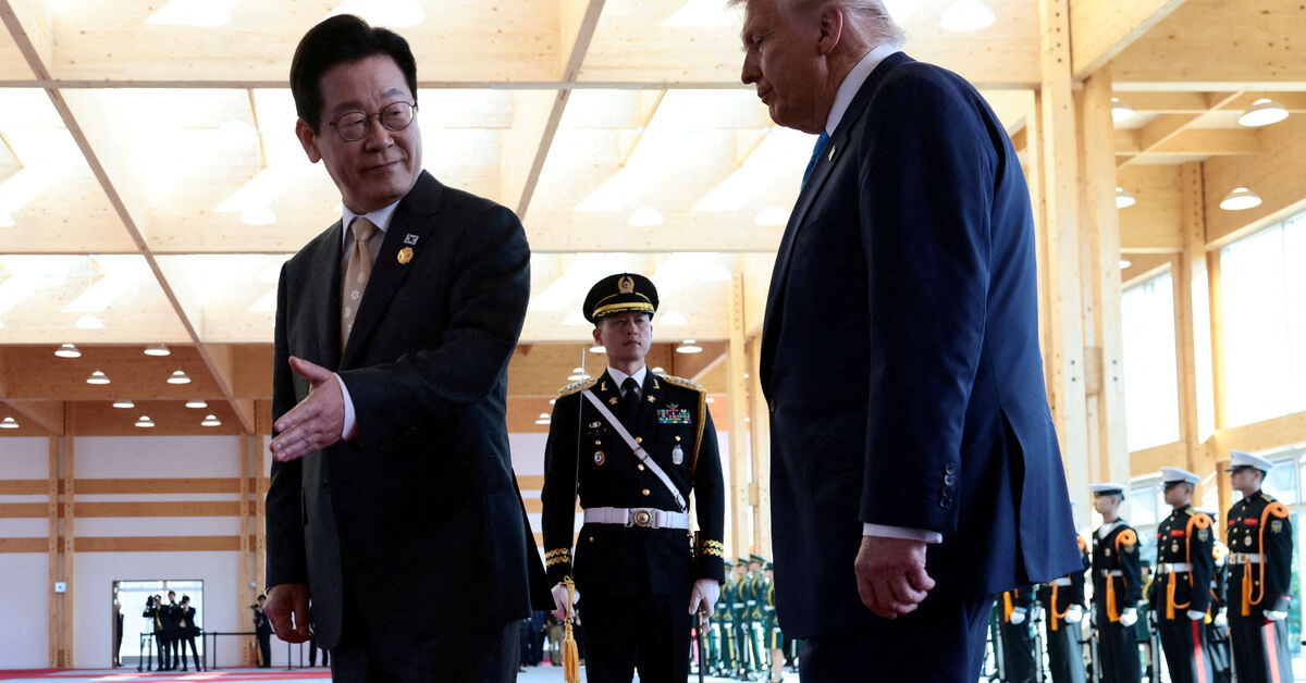 Trump says South Korea should join mission to protect ships near Iran