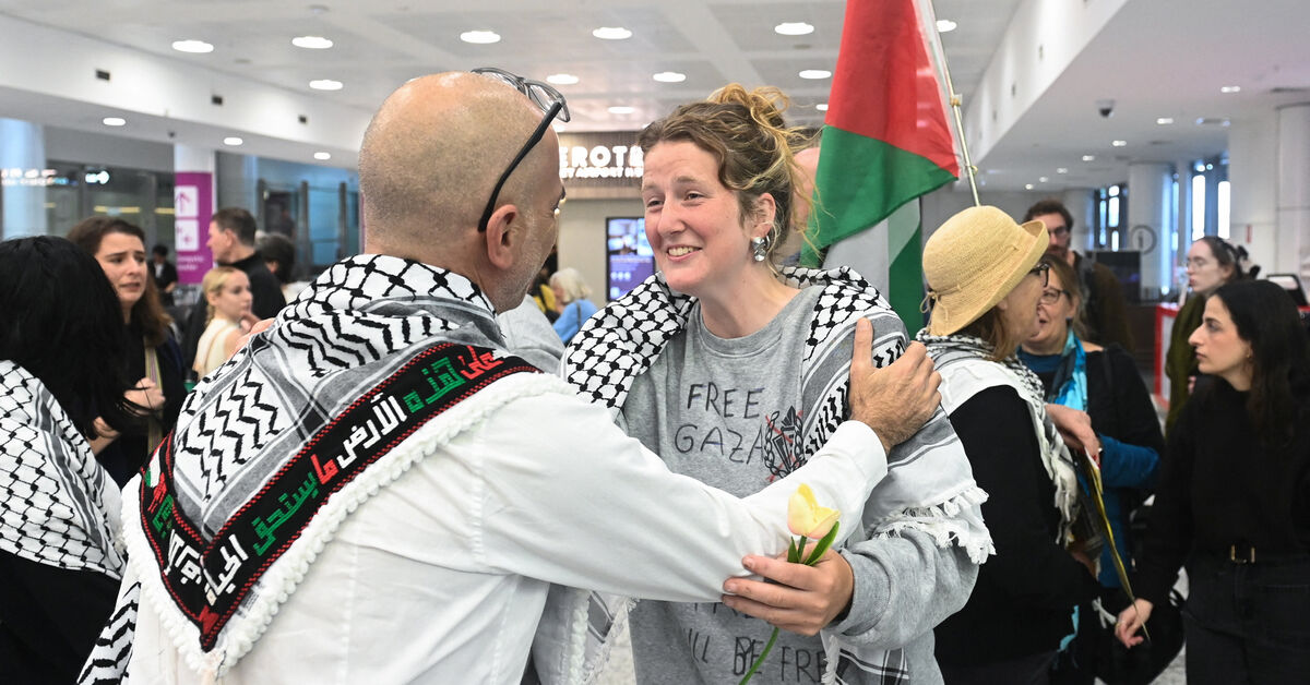 Australian activists return after Gaza flotilla incident, allege Israeli abuse
