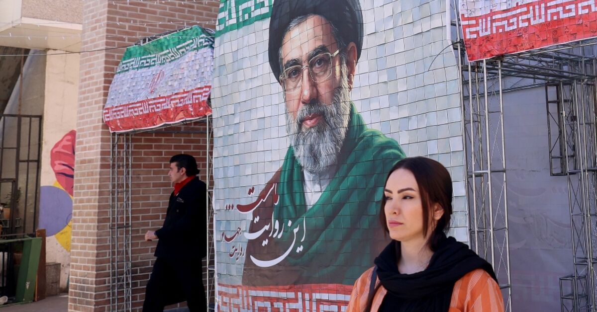Trump rejects Iran peace terms, Tehran warns of new attacks
