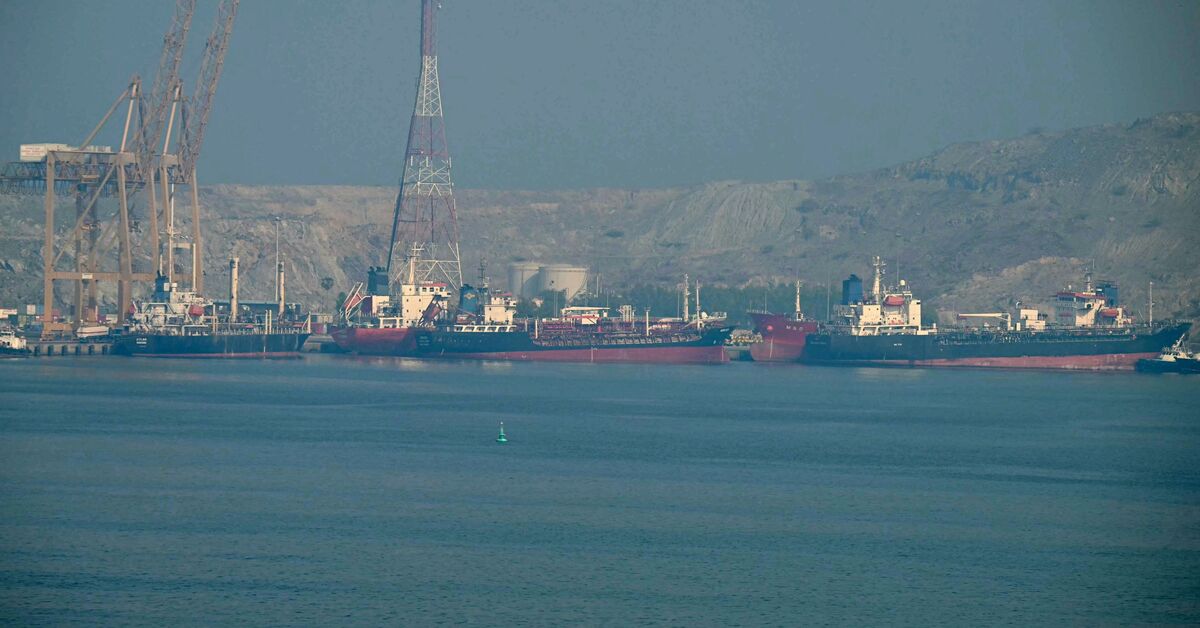Sparse Traffic Through Strait of Hormuz Underscores Iran’s Grip Despite U.S. Push