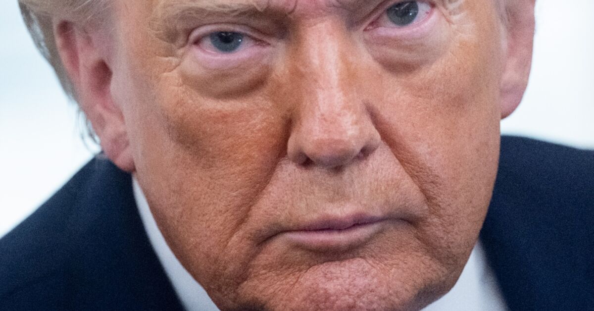 Trump cancels Iran strikes, touts imminent deal