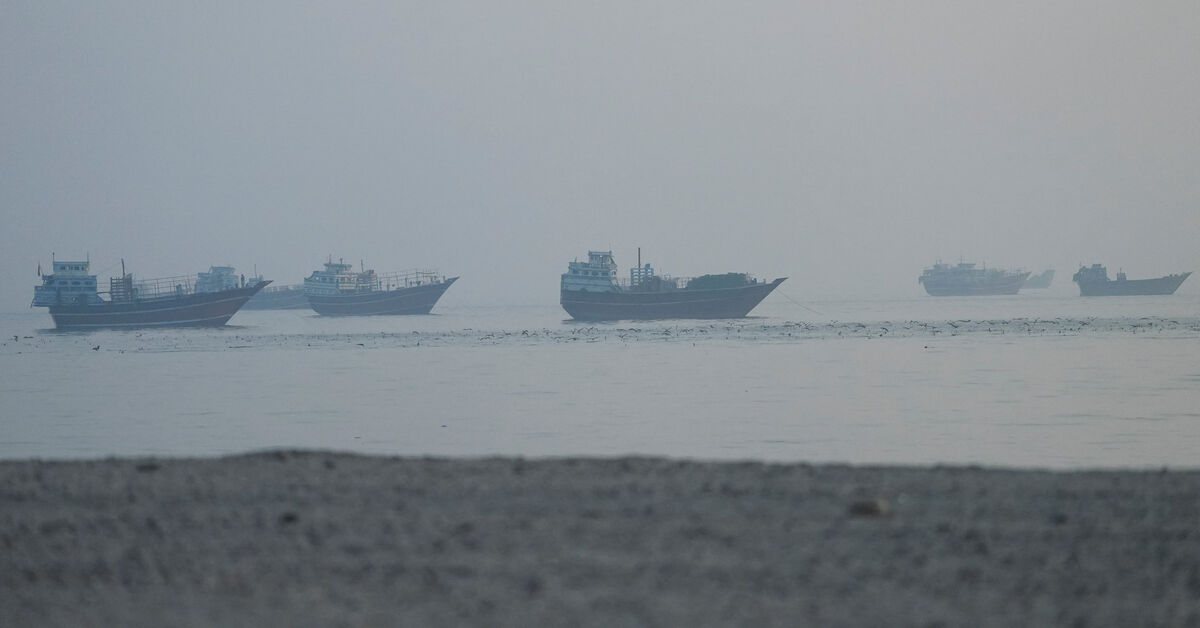 UAE urges full implementation of US-Iran deal, stresses freedom of navigation in Hormuz