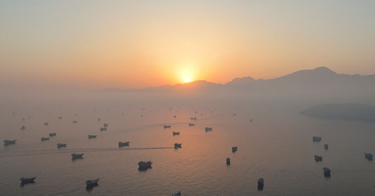 FILE PHOTO: A drone view shows vessels in the Strait of Hormuz, as seen from Musandam, Oman, June 15, 2026. REUTERS/Stringer/File Photo