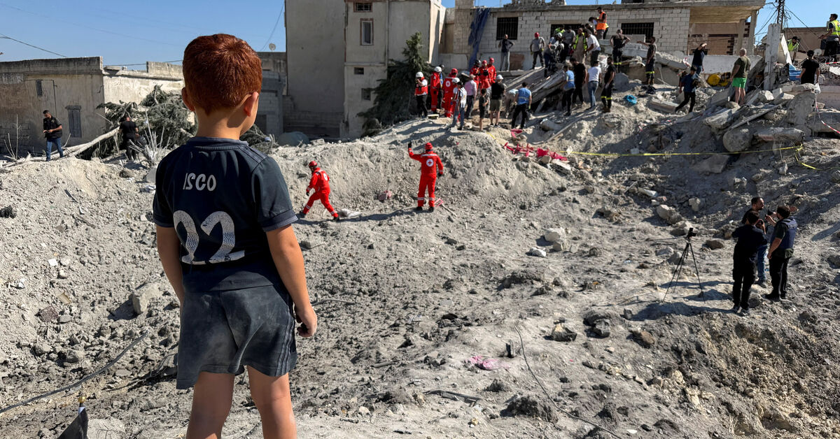 Lebanon ceasefire largely holds but fears persist it may collapse