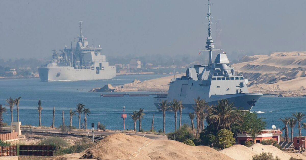How can France-UK mission help reopen Strait of Hormuz?
