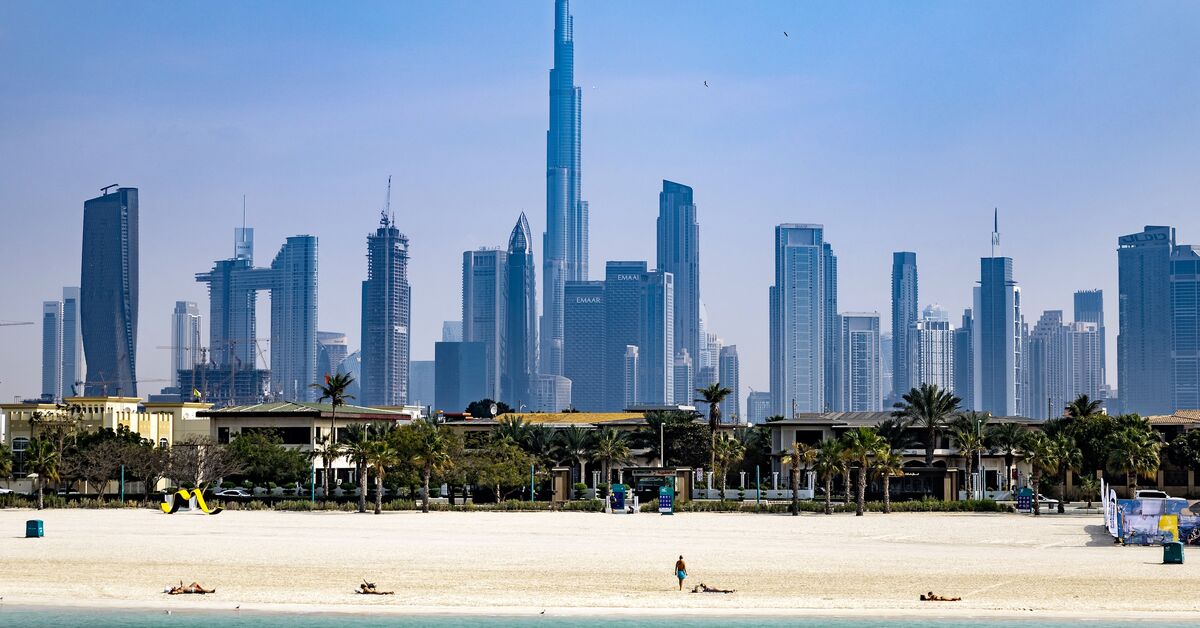 Gulf states push incentives for investors, expats after war dents image