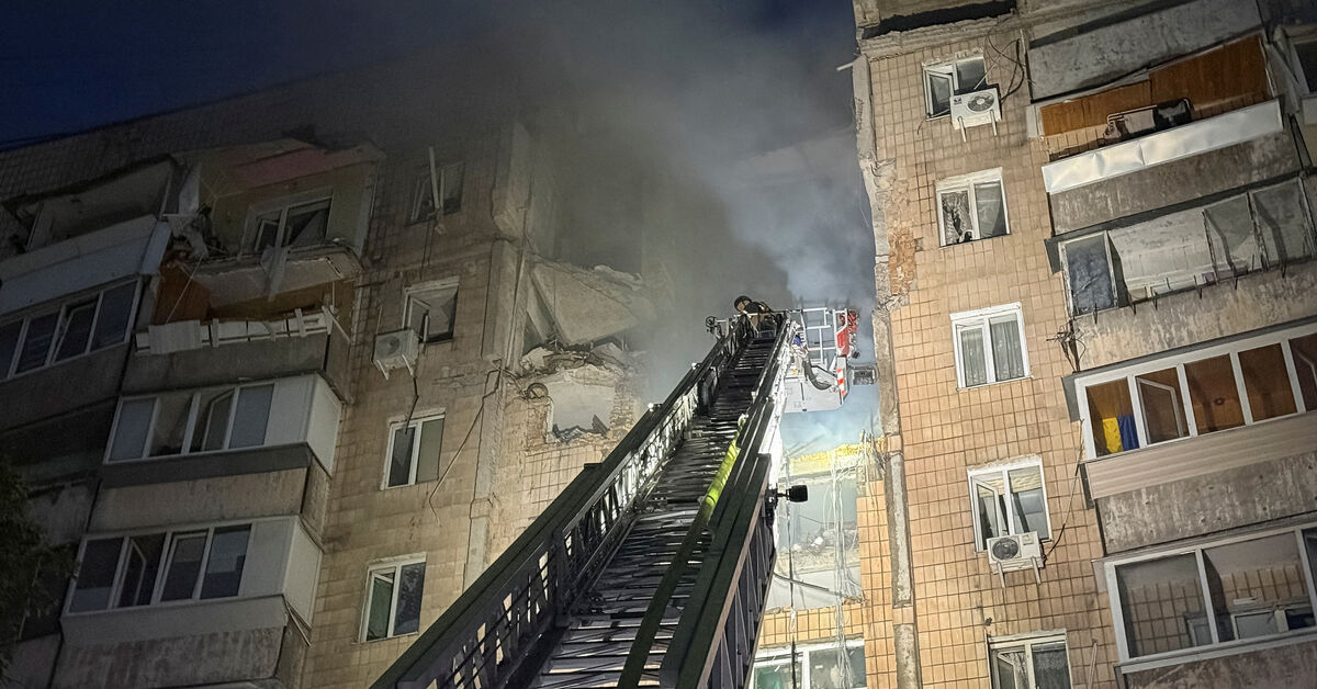 Second Russian attack on Kyiv in less than a week kills 11, wrecks apartments