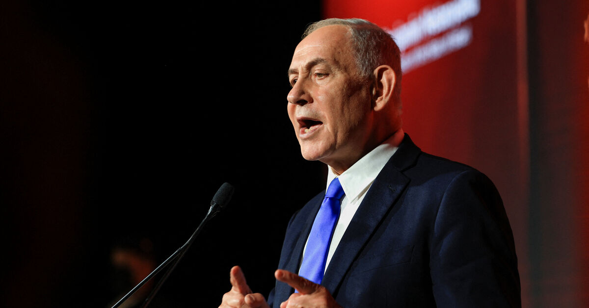 Explainer-Netanyahu government challenge to Supreme Court reignites judicial row