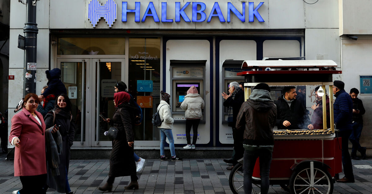 Judge Sentences Zarrab to Time Served, Dismisses Halkbank Charges