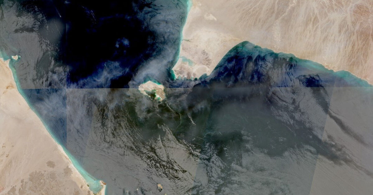 Houthis warn shipping companies to avoid Saudi ports, email shows