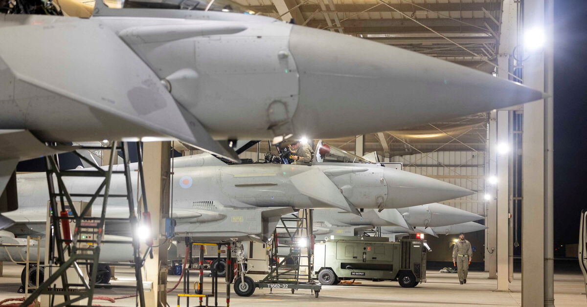 UK says armed forces ready to defend country after Iran warning over US bombers