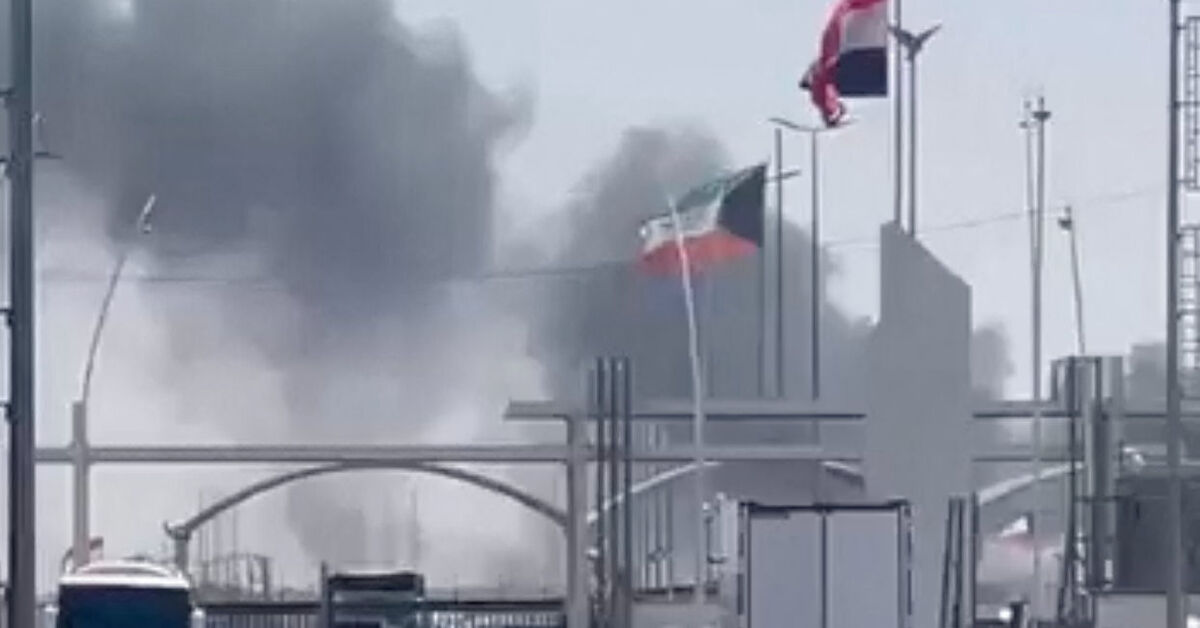 Main land crossing between Kuwait and Iraq reopens, Iraq's state news agency says