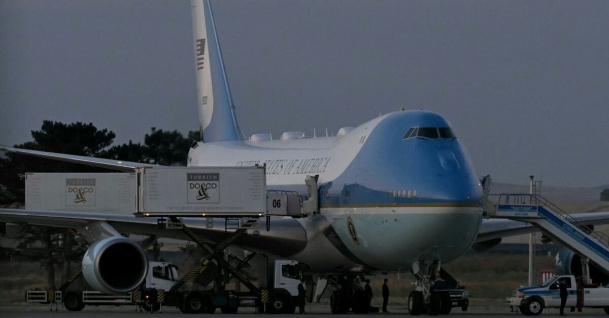 Trump's secret plane swap triggers questions and confusion
