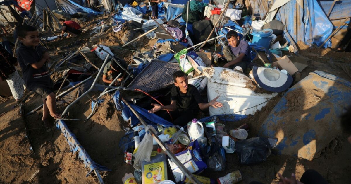 Gaza officials say Israeli strikes kill seven day after deal