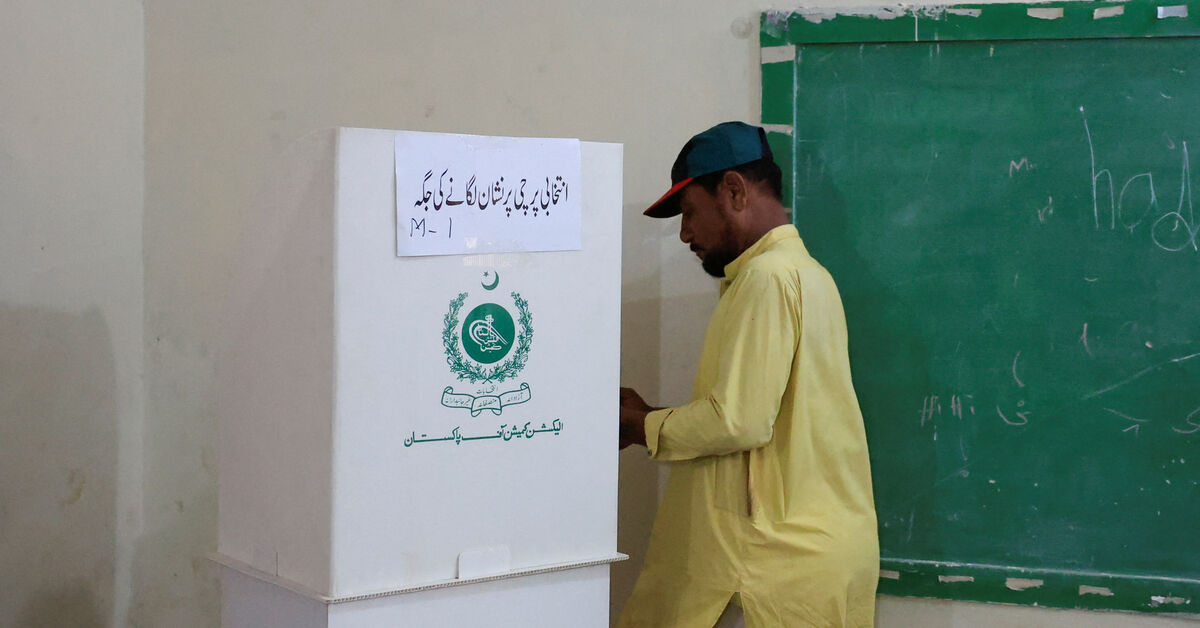 Pakistan's ruling party poised to win Kashmir elections amid deadly clashes, analysts say