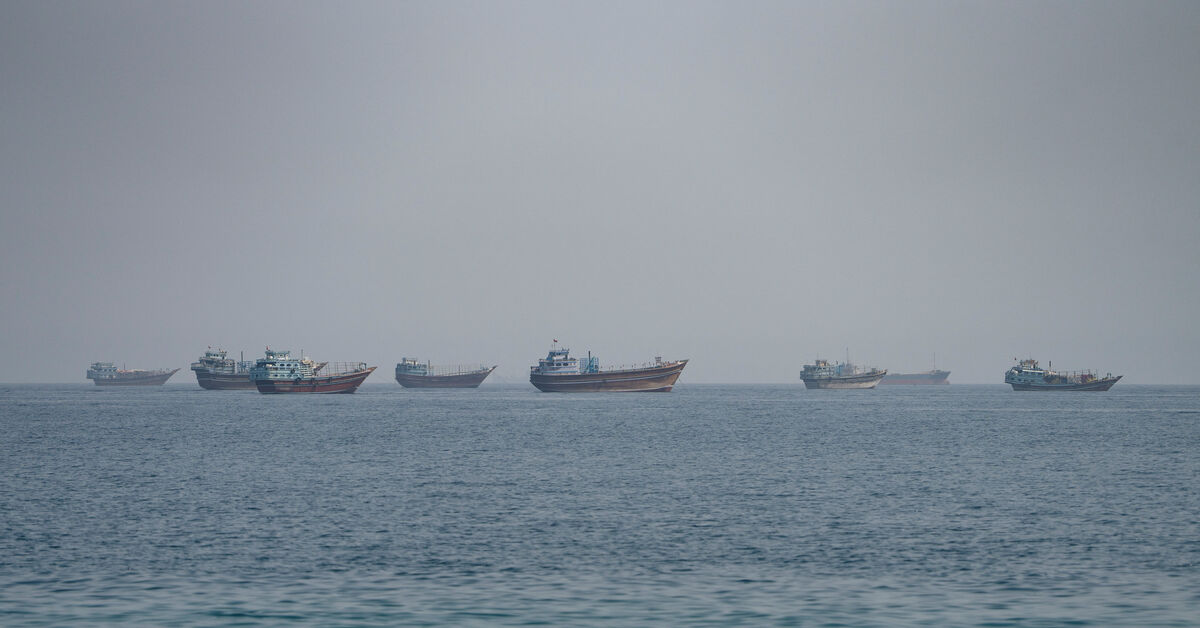 Iran and Oman discuss temporary Hormuz corridor as impasse with US drags on