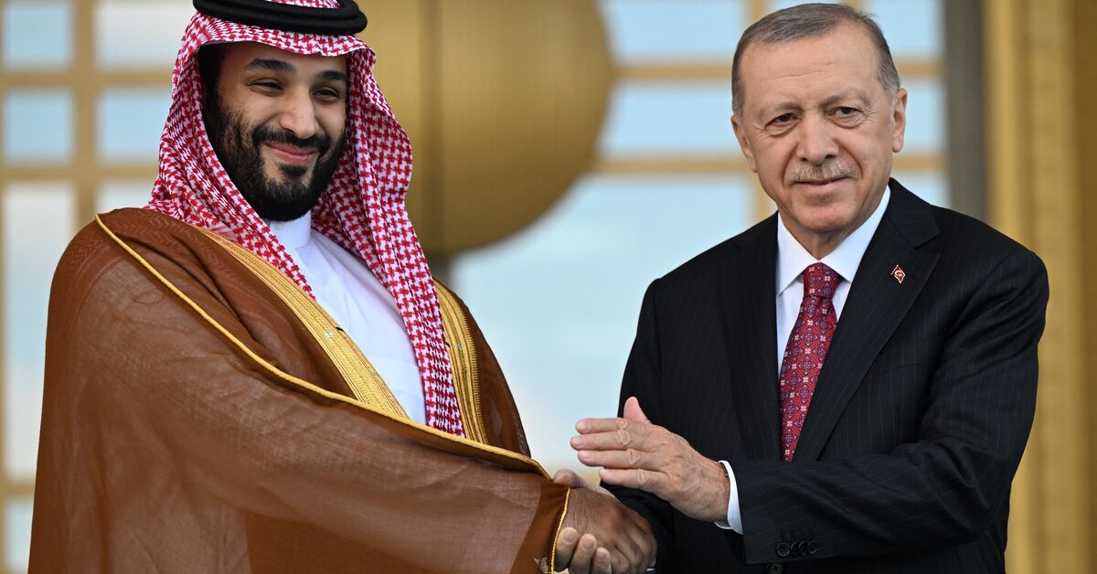 Turkey’s Erdogan heads to Saudi Arabia for talks with MBS, Pakistan’s Sharif