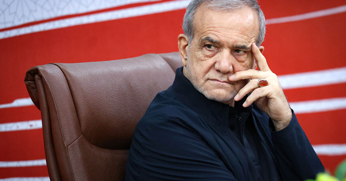 مسعود پزشکیان، رییس‌جمهور ایران، در تاریخ ۸ اوت ۲۰۲۶ در کنفرانس مطبوعاتی در تهران شرکت کرد.