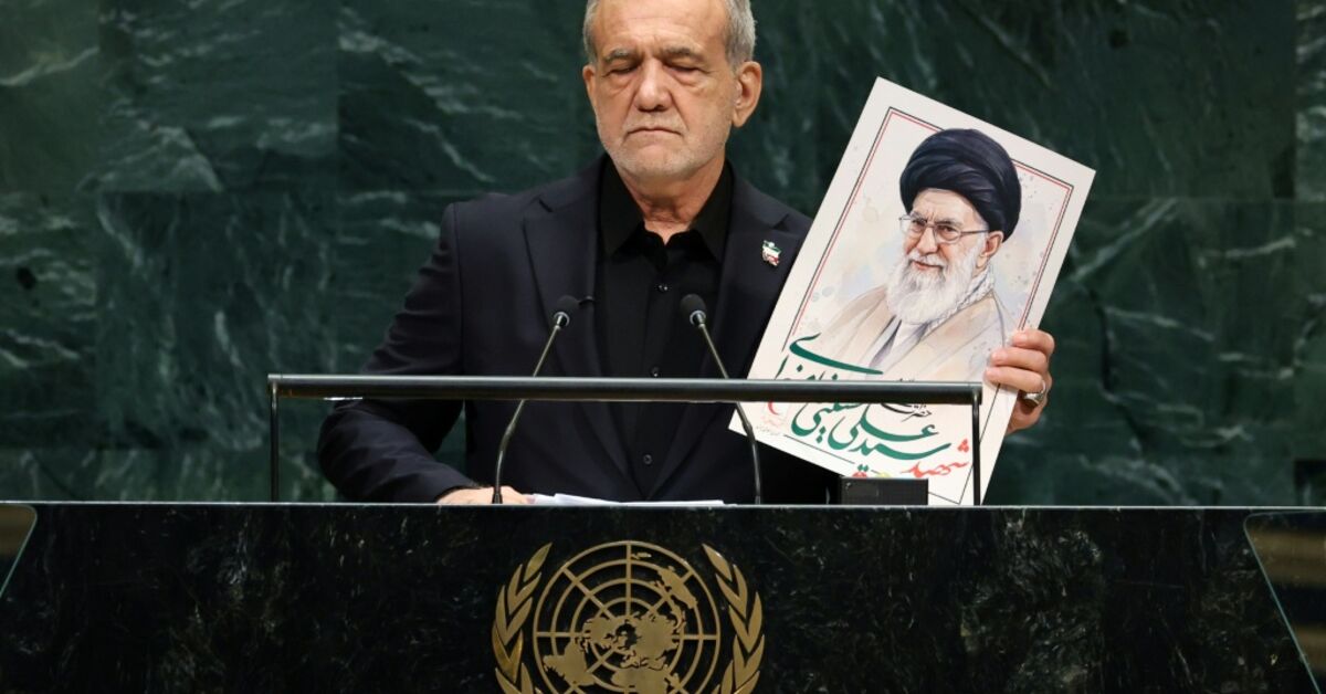 President tells Trump that Iran will never 'bend at the knee'