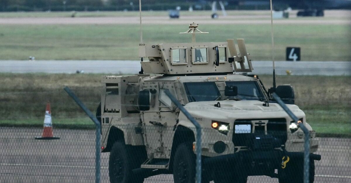 Iran denies link to suspected bomb plot at UK airbase used by US
