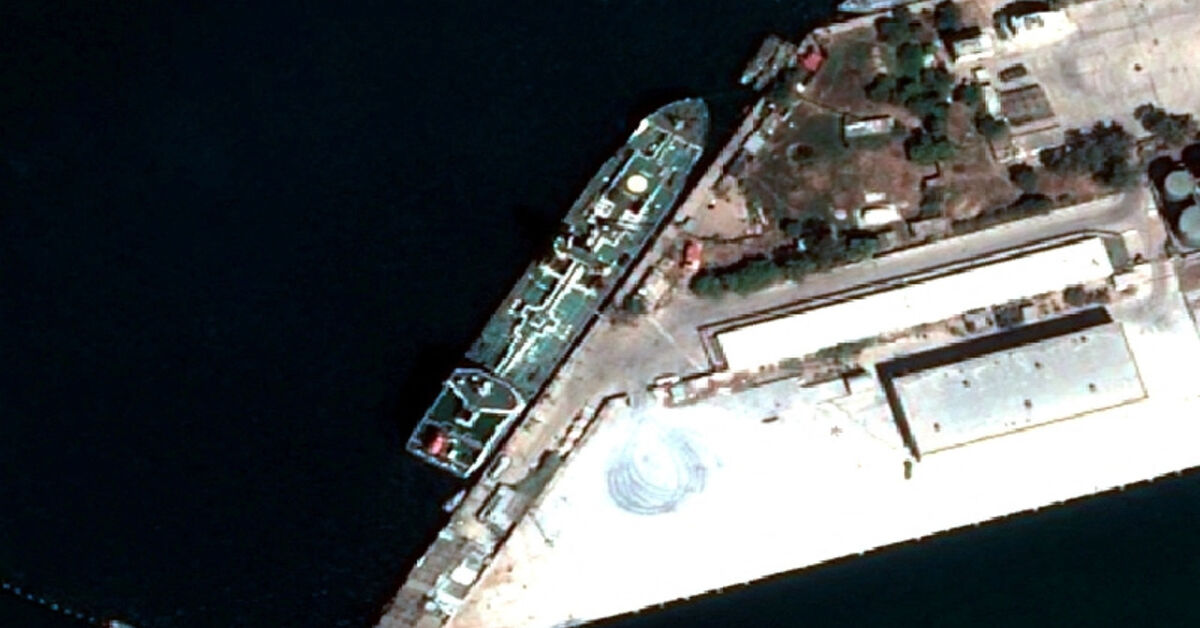 Russian convoy resupplies Syria coastal facilities for first time since Moscow-Damascus deal