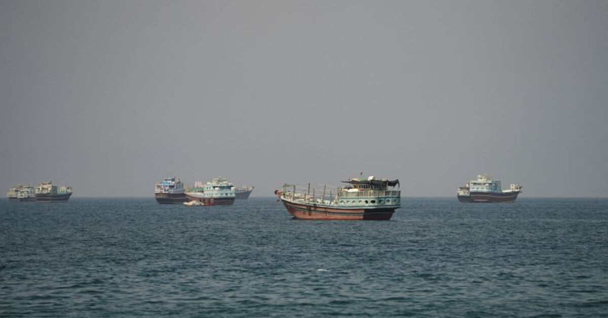 Iran ready to reopen Strait of Hormuz if US eases military pressure and lifts blockade