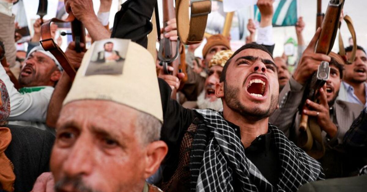 Allies unite behind Saudi Arabia as Houthis step up attacks