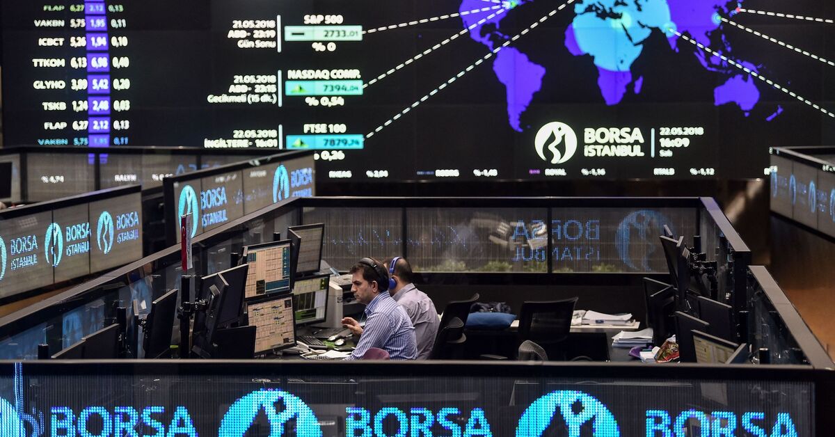 Turkey detains finance executives amid market turmoil