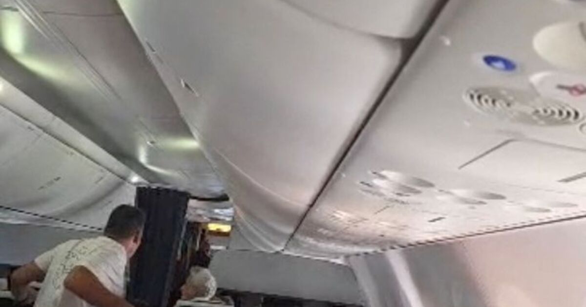 Co-pilot planned flydubai attack before joining airline, two Israeli officials say
