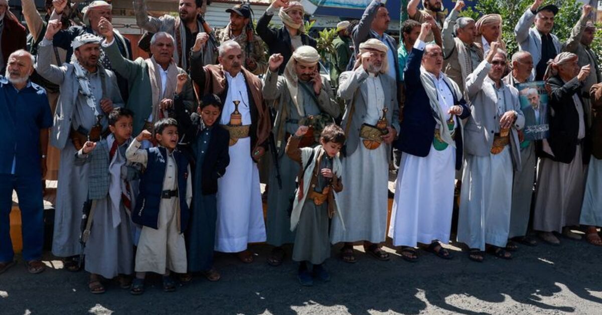 Houthi strikes on Riyadh airport killed three Saudis as war escalates