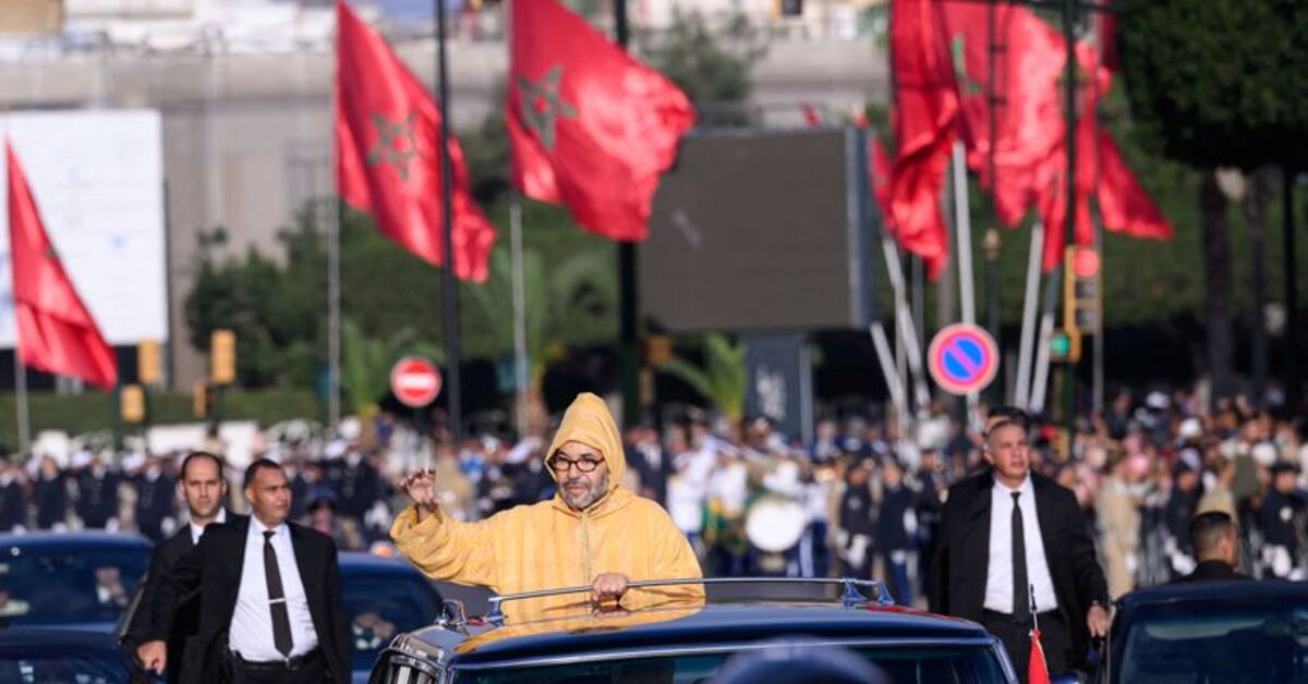 Moroccan king says migration cooperation model with Spain hit limit